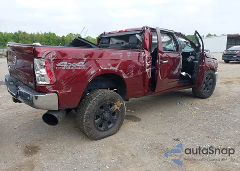 2018 Ram 2500 Lone Star 4X4 6'4 Box from USA, damaged, VIN 3C6UR5DL3JG310169